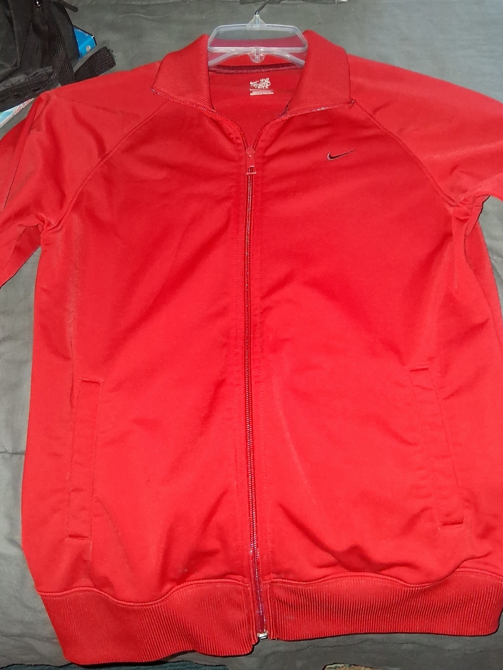 Nike Red Full-Zip Women's Puffer Jacket